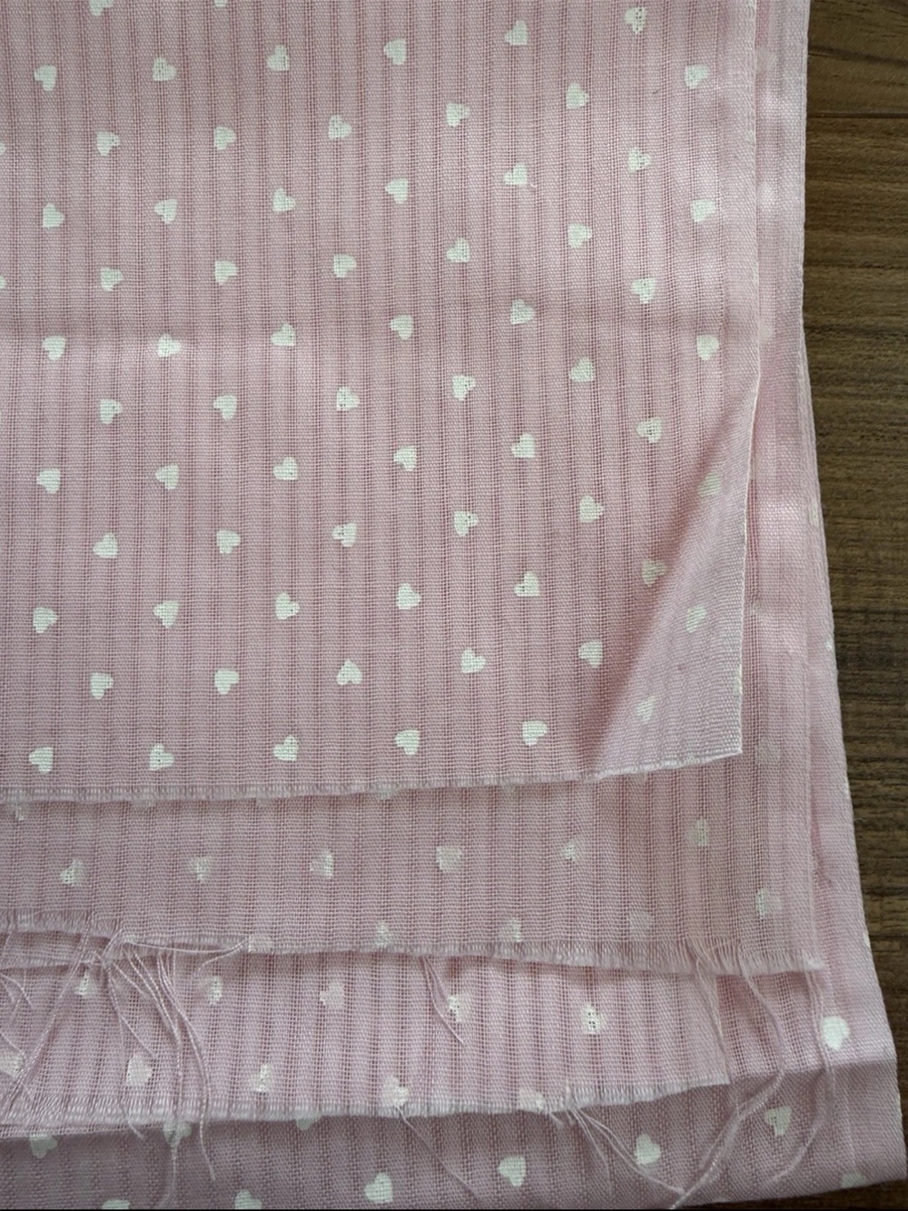 Vintage 80s Baby Pink Tiny Hearts Quilting Cotton Fabric 3 yards + 3" L x 44" W - Picture 5 of 8